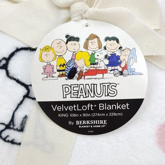 Peanuts VelvetLoft King Blanket 108"x90" By Berkshire Snoopy Hearts Soft Cozy - Picture 2 of 9